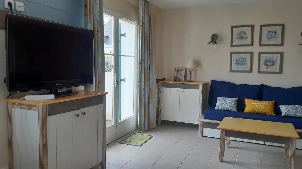Maison De Vacances De 56 M2 Dans Residence Avec Piscine Chauffee Proche Plages Locmaria