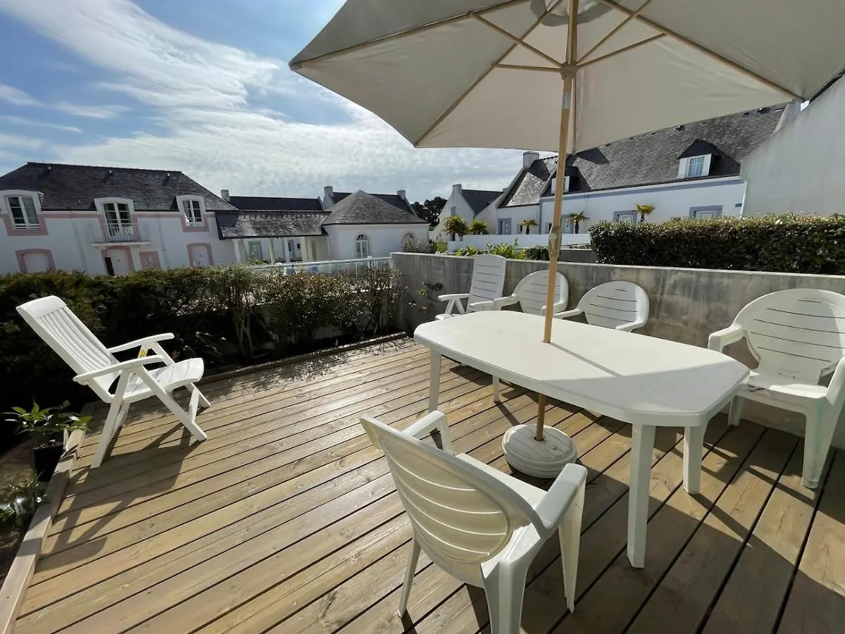Dom wakacyjny Maison De Vacances De 56 M2 Dans Residence Avec Piscine Chauffee Proche Plages Locmaria